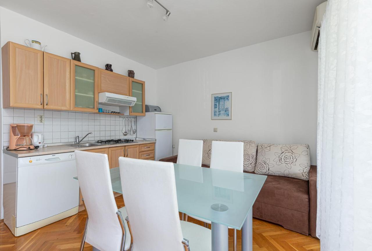 Appartement Haus Eva à Novigrad Istria Extérieur photo