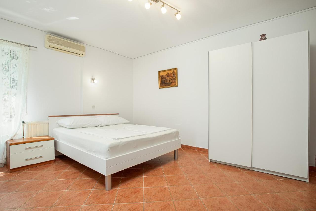 Appartement Haus Eva à Novigrad Istria Extérieur photo