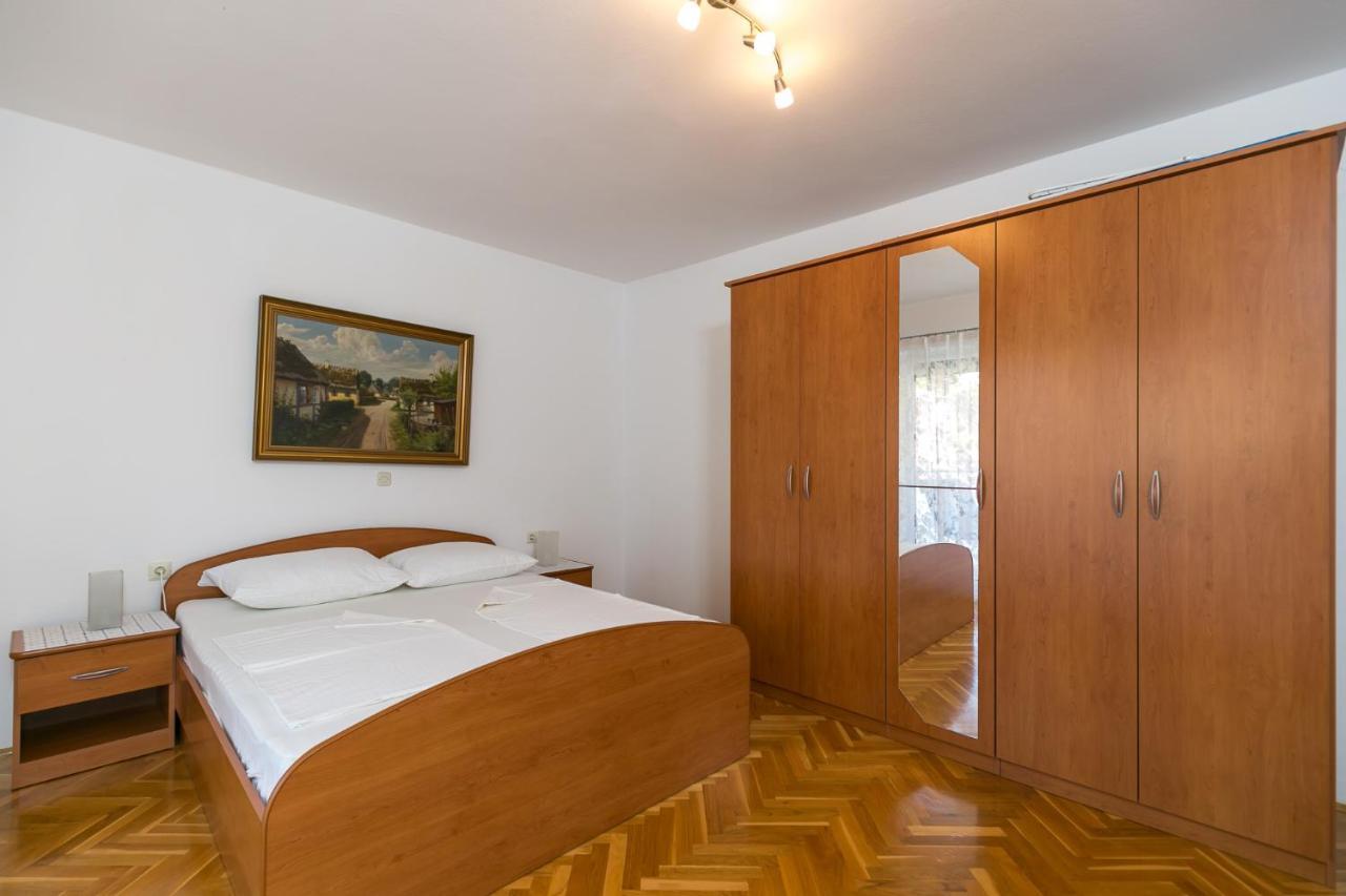 Appartement Haus Eva à Novigrad Istria Extérieur photo